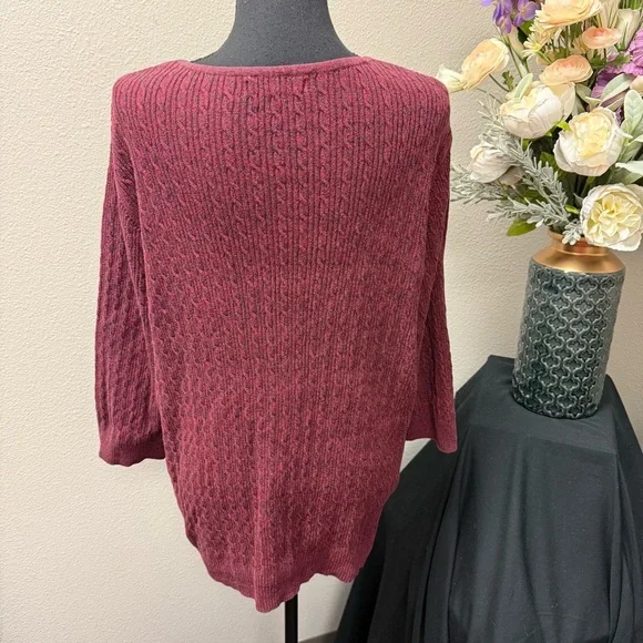 Rebecca Malone Woman Burgundy Ribbed Knit Henley Sweater 3/4 Sleeve Cozy - Picture 3 of 7